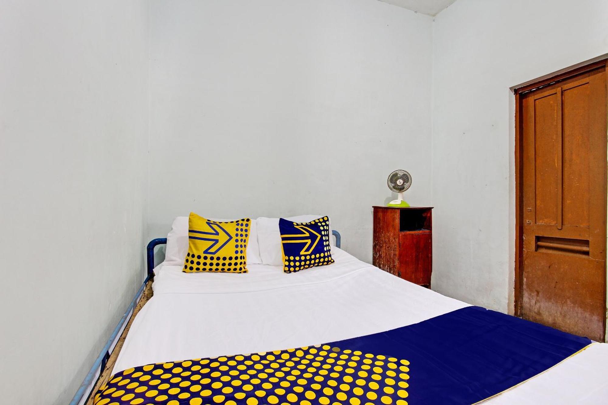 Spot On 92336 Hotel Sukowati Solo Екстериор снимка